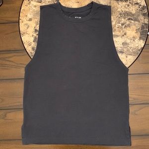 UA XS muscle tank
